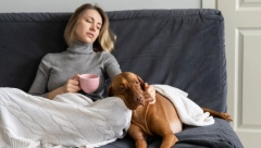 OVAKO SE PONAŠAJU ŽENE KOJE NEMAJU INTIMNE ODNOSE Nekad su im pružali posebne terapije, a sada je stvar malo drugačija uz iste simptome