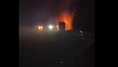 STRAVIČNE SCENE Vatra progutala autobus fudbalskog kluba iz Engleske po povratku sa utakmice