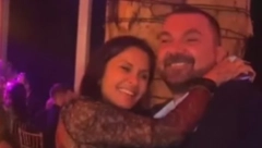 ZAGRLJENI I SREĆNI Elena i Jugoslav Karić ponovo zajedno, uživaju u razmenjivanju nežnosti (FOTO)