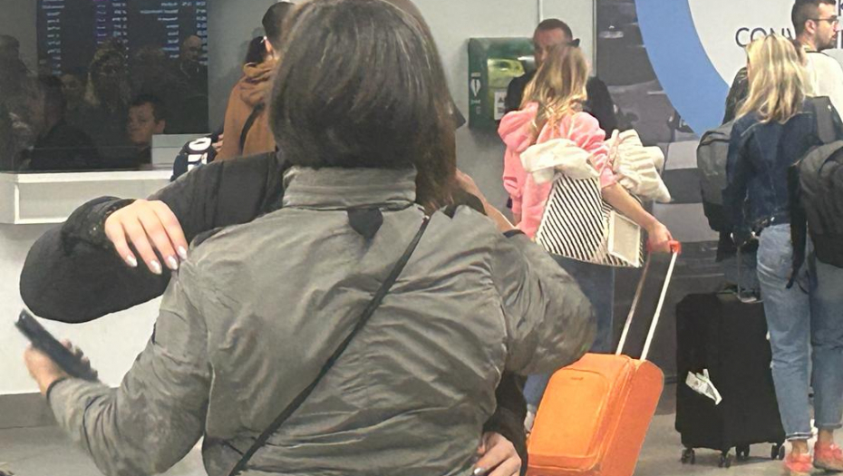 "GAĐALI SU U BLIZINI, PROŠLI SMO I STIGLI KUĆI" Peti avion sa srpskim državljanima sleteo iz Tel Aviva u Beograd