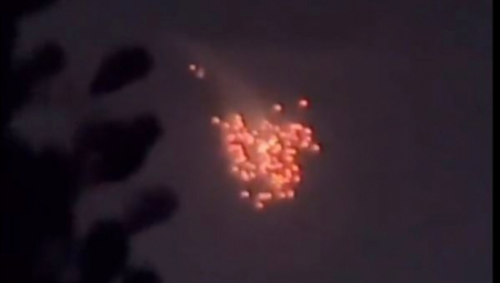 OVO ORUŽJE TOPI MESO DO KOSTIJU: Izrael navodno zasuo pojas Gaze FOSFORNIM bombama (VIDEO)