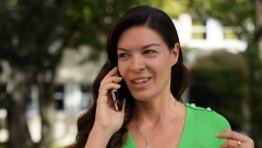 SANJA KUŽET POKAZALA TRUDNIČKI STOMAK Voditeljka blista, sve oči uprte u nju nakon što je napustila "Zvezde Granda"