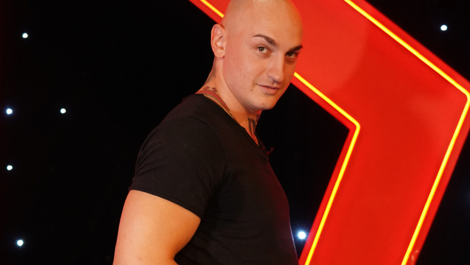 DESINGERICA OTKAZAO SVE NASTUPE Reper šokirao odlukom, poznat i razlog!