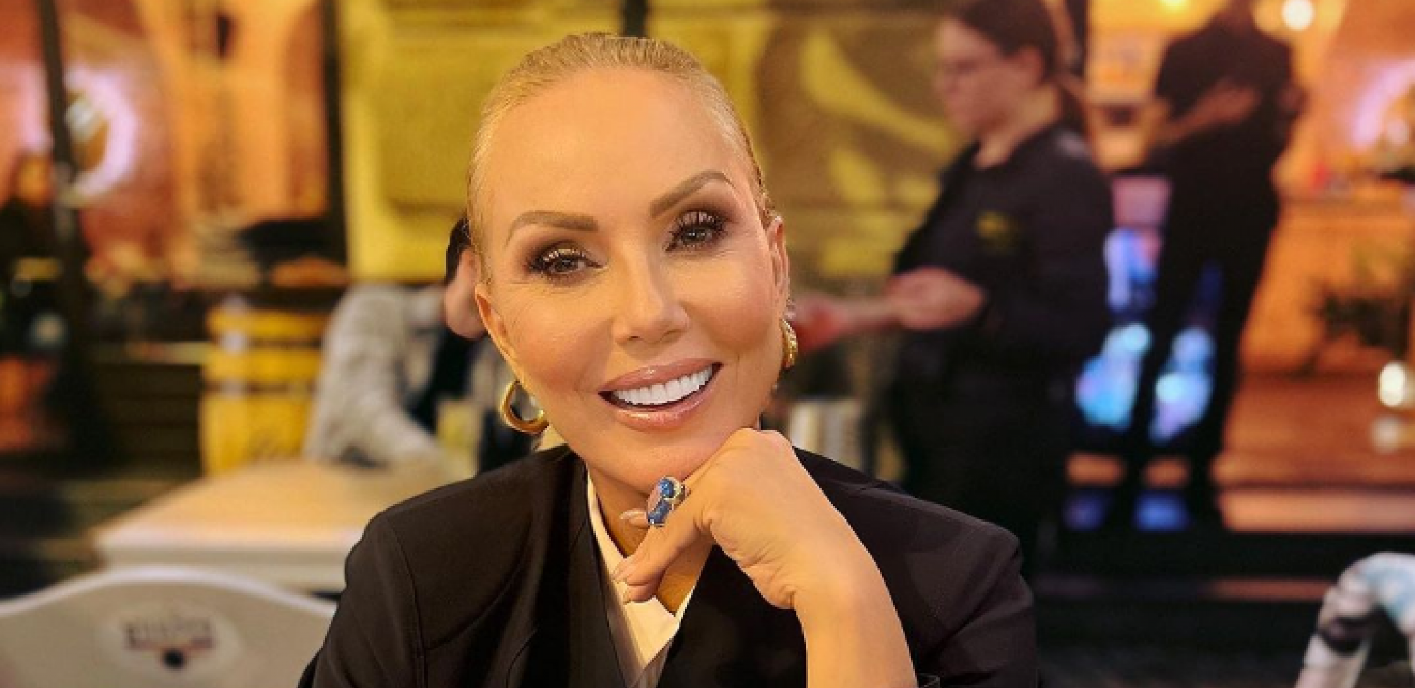 PEVALA NA GEJ VENČANJU I ODSELA U LUKS HOTELU Brena ne žali ni dinara u Španiji, Aleksandra Prijović je odmah pecnula! (FOTO)