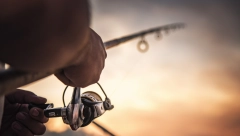 PECAROŠ SE OKLIZNUO U KANJONU MORAČE, PA PAO U PROVALIJU DUBOKU 10 METARA! Vatrogasci ga izvlačili tri sata!