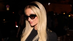 "OVAKO HODAM KAD SAM PIJAN" Slavna naslednica ismejana nakon revije, cene da hoda kao robot - šta vi mislite?