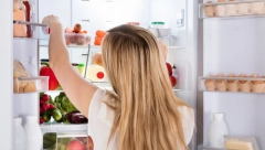 OVE DVE NAMIRNICE NE SMETE DA JEDETE UVEČE Svi misle da ne goje, a nutricinista kaže da zbog njih ne možete da smršate