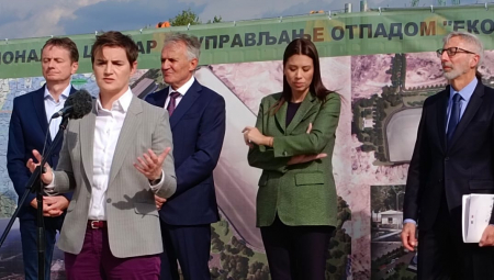 PRIMER ZA SVE Premijerka na polaganju kamena temeljca za novu regionalnu deponiju u Kaleniću kod Uba - Sjajne vesti za 500.000 ljudi