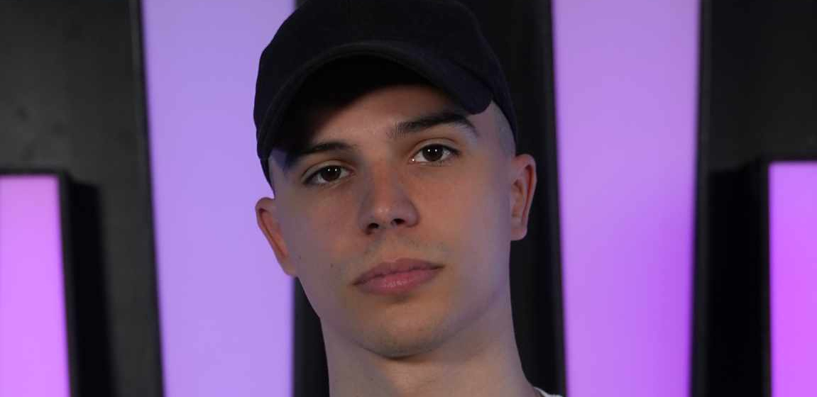 "SNIMAJU TURBO PESME ČIJI NISAM FAN" Vojaž otvoreno o nekadašnjim saradnicima i bivšoj emotivnoj partnerki
