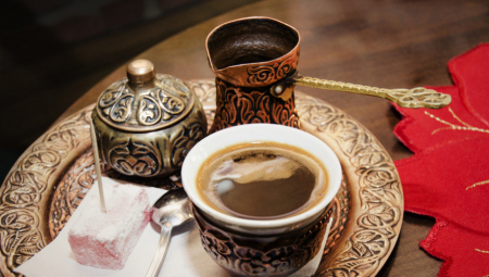 DA LI JE KAFA NA PRAZAN STOMAK DOBRA IDEJA? Evo šta kažu eksperti