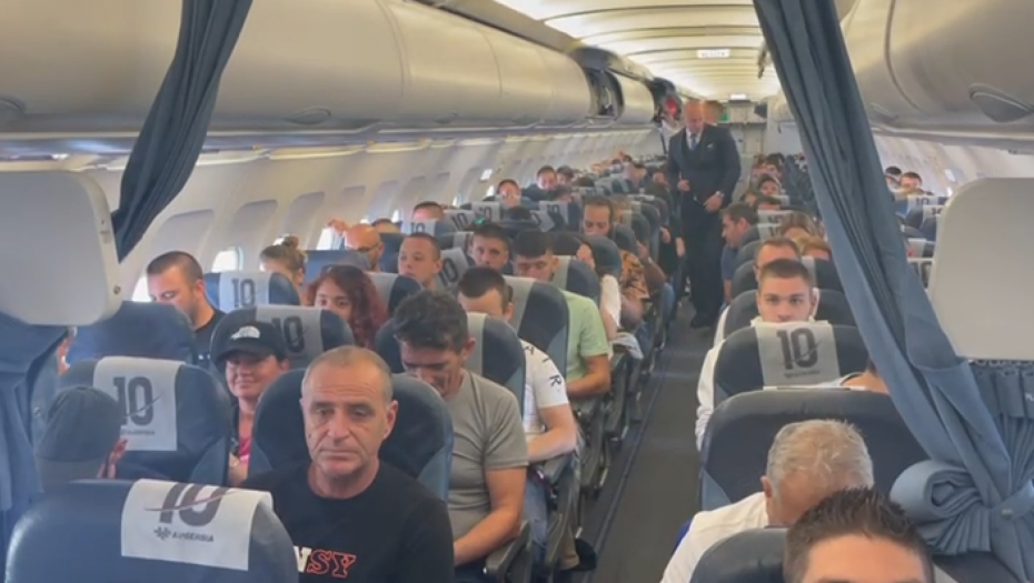 MEĐU PUTNICIMA SU I TRI BEBE! Avion sa Srbima i Makedoncima uskoro će poleteti iz Izraela, Alo! saznaje sve detalje specijalnog leta