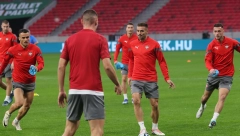 SRBIJA SPREMNA ZA PODVIG U BUDIMPEŠTI "Orlovi" trenirali pred važan meč sa Mađarskom u kvalifikacijama za EURO 2024 (FOTO)