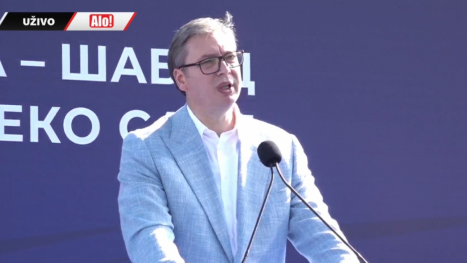 "NE DAMO SVOJU ZEMLJU NIKOME I NE DAMO NA SVOJ NAROD" Vučić poslao snažnu poruku i odgovorio na pritiske