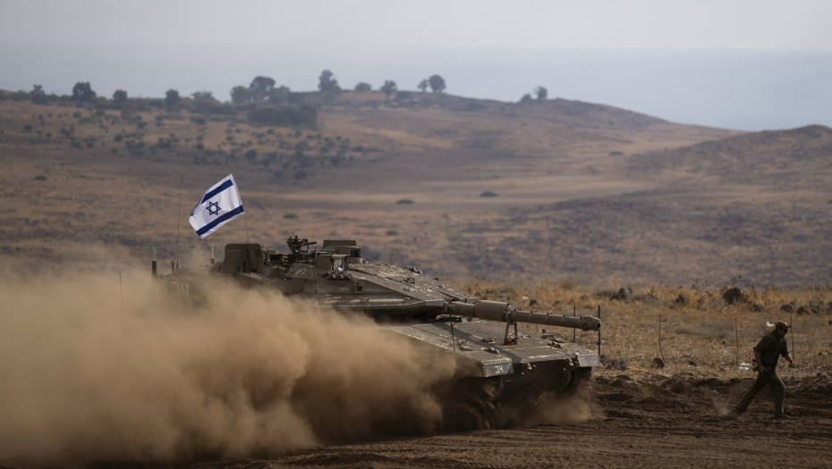 "CELA PORODICA JE POBIJENA" Izraelska oklopna vozila blizu grada Gaza (VIDEO)