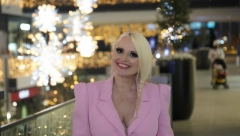 BRATANAC POZNATE PEVAČICE OZBILJAN FRAJER! Bavi se pevanjem, ne izlazi iz teretane, žene lude za njim