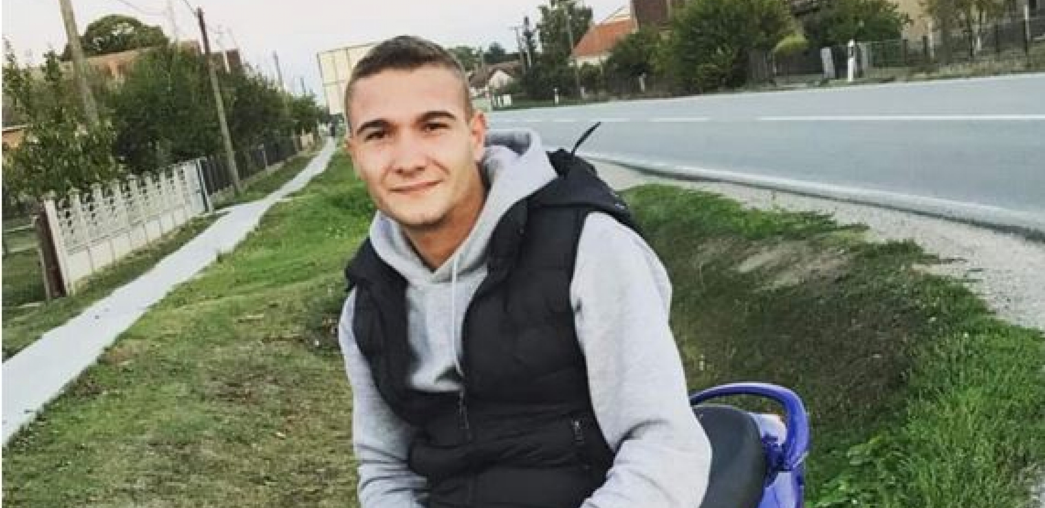 IZGUBIO KONTROLU NAD MERCEDESOM I ZAKUCAO SE U BANDERU Ovo je mladić iz Šapca koji je poginuo u stravičnoj nesreći!