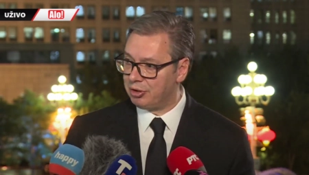 PREDSEDNIK VUČIĆ PORUČIO IZ KINE " Morate da budete uz svoj narod kad je teško" (VIDEO)