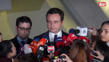 ALJBIN KURTI SE UPLAŠIO Na pitanje Alo! novinarke lažni premijer podvio rep u Tirani (VIDEO)