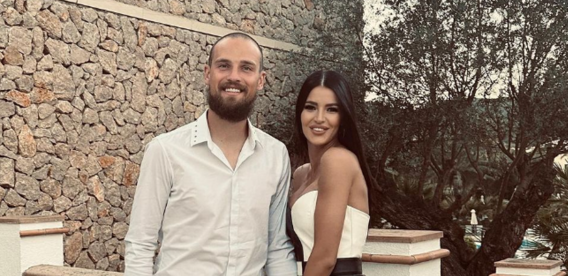 ANA RAJKOVIĆ SE PRESELILA U SAUDIJSKU ARABIJU! Žena golmana napustila Srbiju, pa pokazala neverovatne kadrove!