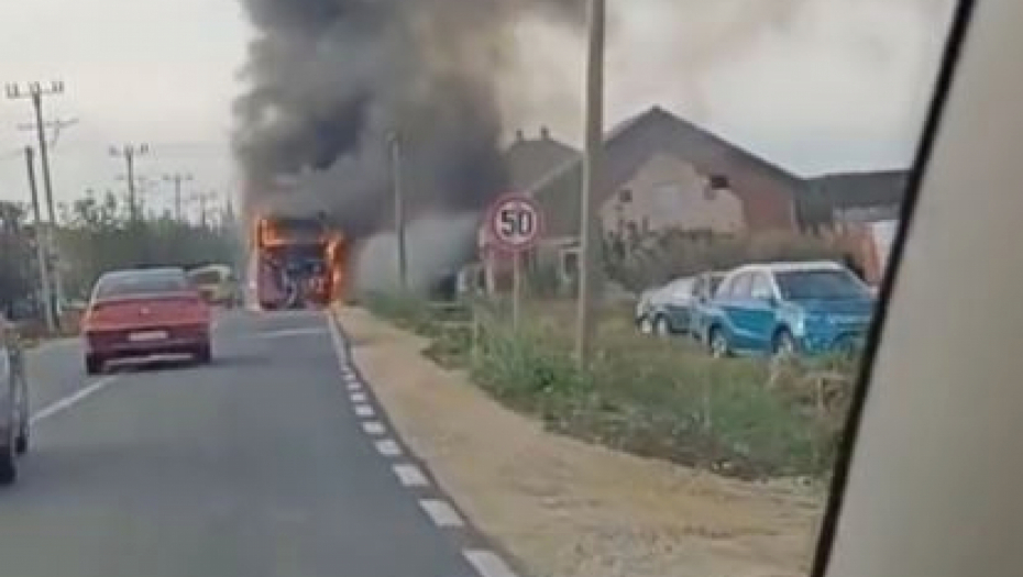 UDES AUTOBUSA U OKOLINI KOŠICA U SLOVAČKOJ Deset putnika teže povređeno, među njima troje dece