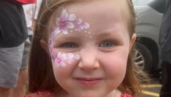 DEVOJČICA (3) SE UDAVILA U KADI Bez svesti su je pronašli roditelji, tuga