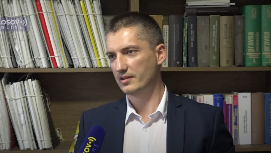 PROGOVORIO ADVOKAT JEDNOG OD UPUCANIH DEČAKA NA KiM! "Odluka da se policajac pusti na slobodu je razočaravajuća"