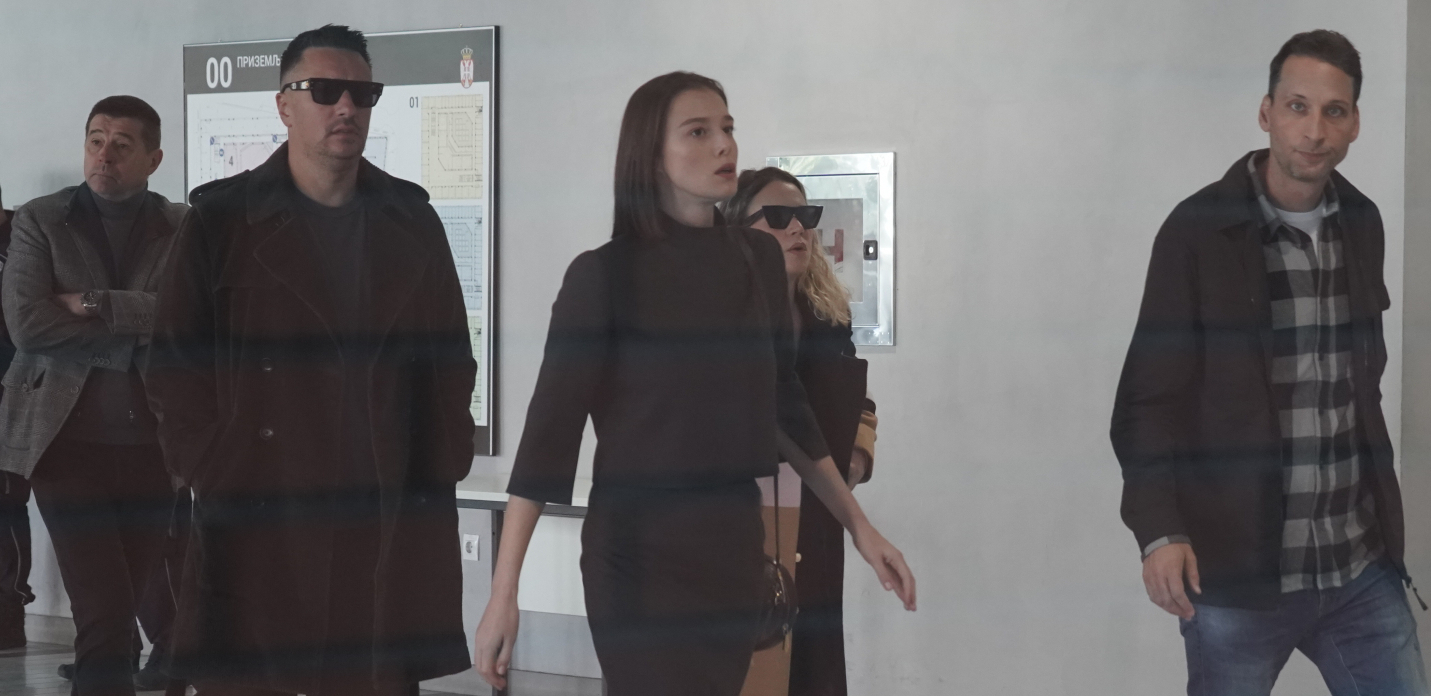 GURAO MI JE PRSTE U MEĐUNOŽJE I JEZIK U GRLO! GADI MI SE! Milena Radulović opet do detalja opisala šta joj je radio Mika Aleksić