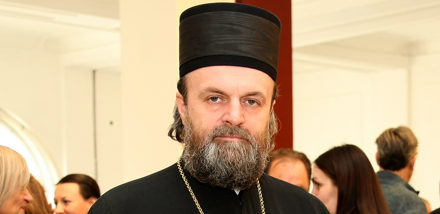 OGLASIO SE VLADIKA STEFAN ŠARIĆ ZA ALO! Srpska pravoslavna crkva reagovala na lažnog oca Teofila