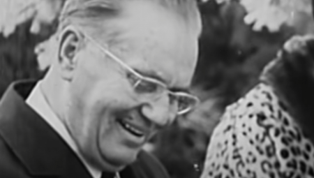 ISPLIVAO VENČANI LIST TITA I JOVANKE Jedan detalj je mnoge zbunio