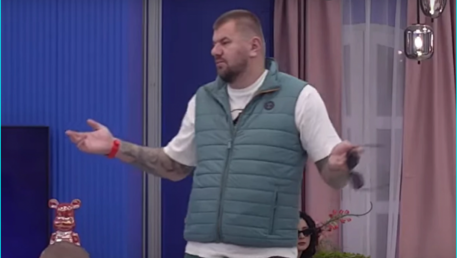 NAJAVLJEN JANJUŠEV POVRATAK U RIJALITI Informacija saopštena takmičarima, evo kako su reagovali!