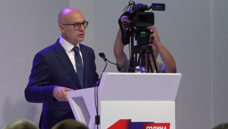 "KAO RUKOM MOŽE DA BUDE ODNEŠENO AKO SE NA VLAST VRATE ONI KOJI SU UNIŠTAVALI SRBIJU" Vučević o opoziciji : Setimo se šta je njihova politika i kakva bi Srbija pod njima