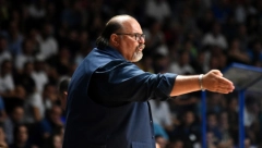 OTKAZ UMESTO ČESTITKE Aleksandar Džikić nije hteo da se vrati u Izrael, pa ostao bez posla?