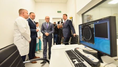 Mirović: Pokrajinska vlada obezbedila prvu magnetnu rezonancu za Opštu bolnicu u Zrenjaninu