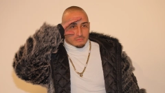 OTKRIVENO U KAKVOM JE STANJU BRAT VUKA MOBA! Reper se ponovo oglasio nakon jezive nesreće na Ceraku