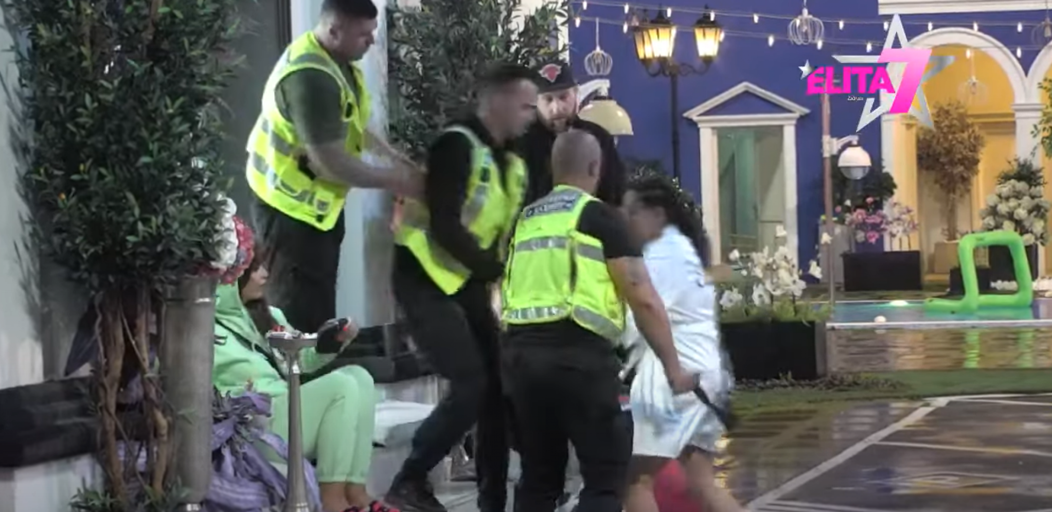 KAČAVENDA DOŽIVELA NERVNI SLOM Milena u programu uživo dobila napad histerije, reagovalo obezbeđenje!