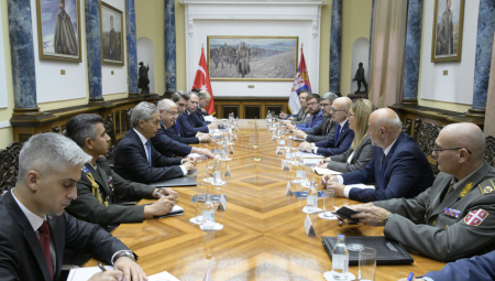 SASTANAK MINISTARA ODBRANE SRBIJE I TURSKE "Ohrabruju uveravanja koja smo dobili po pitanju bezbednosti srpske zajednice na Kosovu i Metohiji"