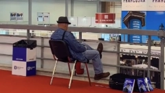 MILICA VERUJE U MAGIJU TIKTOKA Podelila video simpatičnog "dekice" na sajmu knjiga, srceparajućom pričom raznežila celu Srbiju!