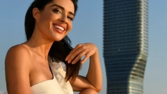 "E ONA JE NAJLEPŠA VODITELJKA RTS" Ivana napravila pravu pometnju na mrežama, skinula se, pa pokazala čime raspolaže