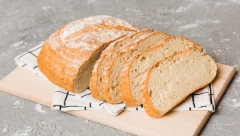 HLEB OSTAJE SVEŽ I DO TRI NEDELJE Treba ga čuvati samo na ovom mestu