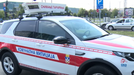 ZA PREKRIVANJE TABLICA PRILIKOM PARKIRANJA SLEDI PAPRENA KAZNA! Isto je kao falsifikovanje identiteta!