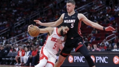 VOLIM GA DO SMRTI Batler podržao Jovića, pa je zbog toga morao da pobegne treneru Majamija (VIDEO)