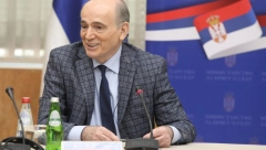 Ministar Krkobabić potpisuje  ugovore za još 120 kuća na selu