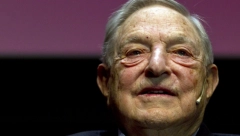 ŽENI SE SOROŠEV SIN! Buduća snajka ima sina sa osuđenim političarem - deset godina starija od Aleksa! (FOTO)