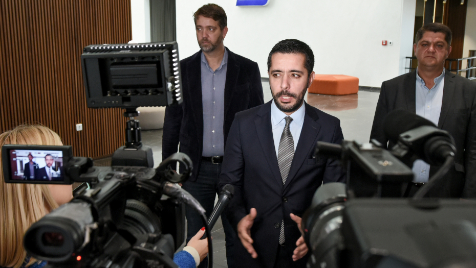 PADAJU CENE U MALOPRODAJI KAO POSLEDICA AKCIJE BOLJA CENA Inflacija će do kraja godine biti osam odsto, najavio ministar Momirović