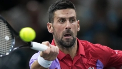 SRAMOTNA TEORIJA BRITANACA Ostrvljani osuli paljbu po Đokoviću, za Engleze Srbin nikad neće biti najveći u belom sportu