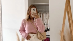 JESEN U ZNAKU ROZE BOJE Džemperi u ovoj nijansi unose razdraganost u svaku odevnu kombinaciju