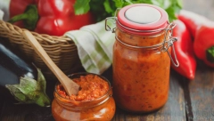 AJVAR BEZ KONZERVANSA Po starom bakinom receptu