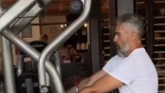 JOVAN MLADU DUŠU IMA Sa 57 godina ima više energije od nekih momaka, svi mu se klanjaju, otkrijte i zašto!