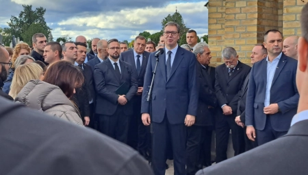 VUČIĆ SE SNAŽNIM REČIMA OPROSTIO OD IŠTVANA PASTORA Istorijska ličnost, njegovo ime biće zapisano i u srpskim udžbenicima