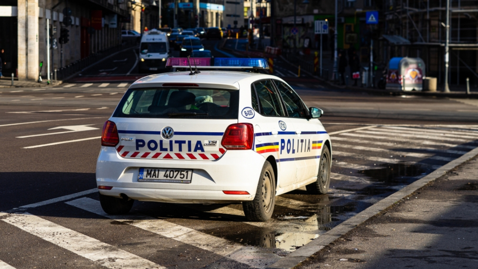 POLICIJA OPET UPALA U VILU ENDRUA TEJTA! Inspektori traže OVE DOKAZE!